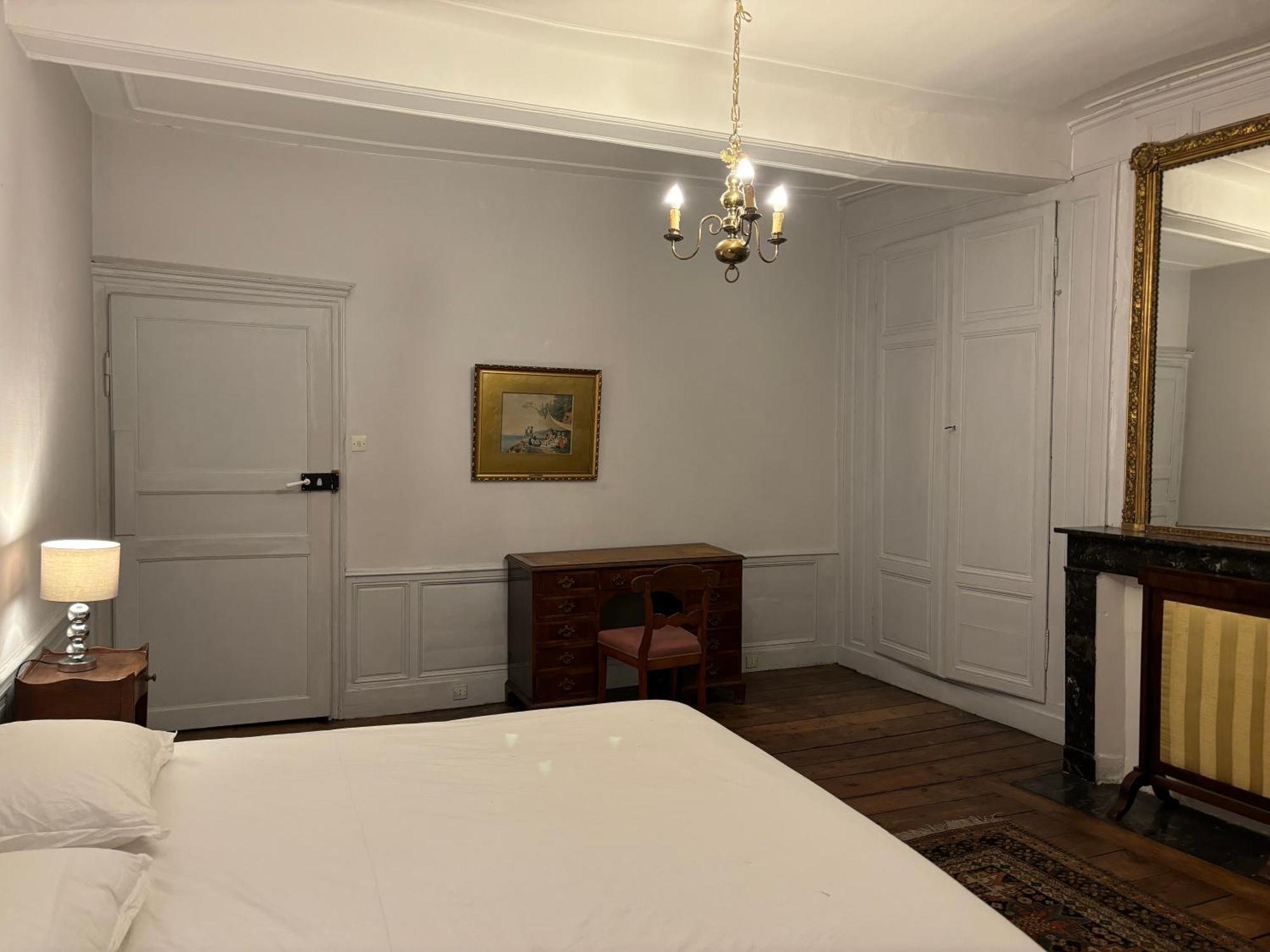 Отель Maison Monsigny Сент-Омер Экстерьер фото
